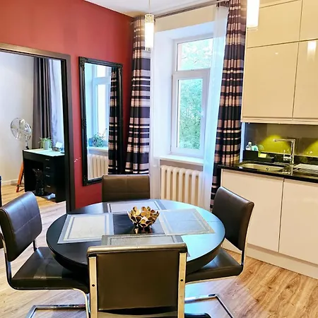 Apartment Modern 2 Bedroom In The Centre